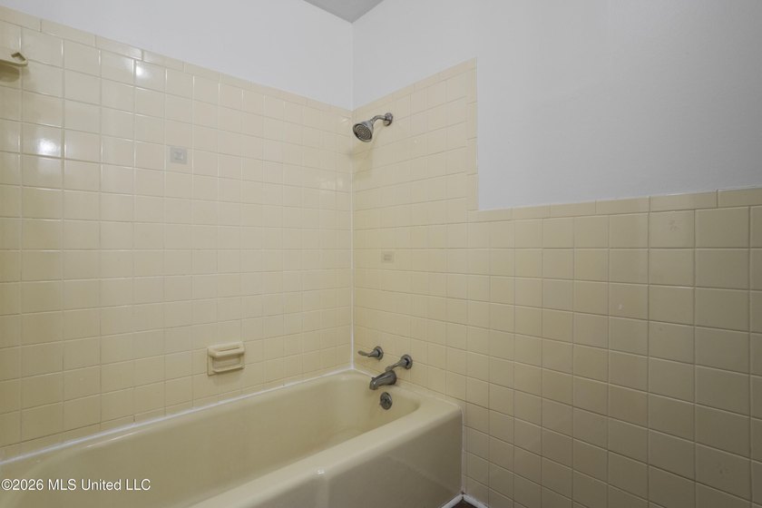 Discover the perfect blend of comfort, convenience, and coastal - photo 22