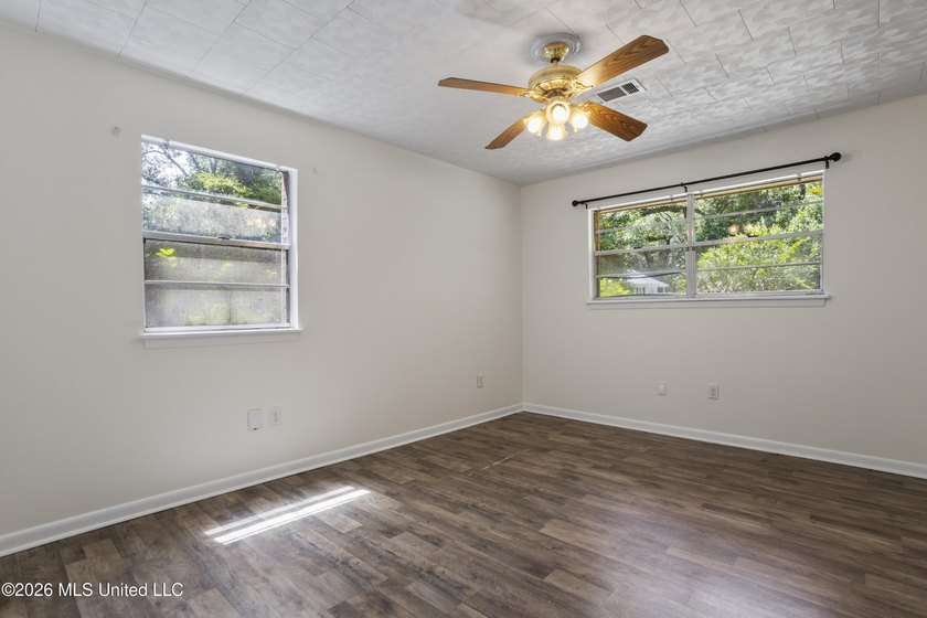 Discover the perfect blend of comfort, convenience, and coastal - photo 24