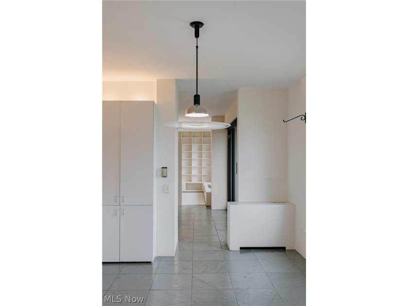 Rare opportunity to own one of the few penthouses in the - photo 9
