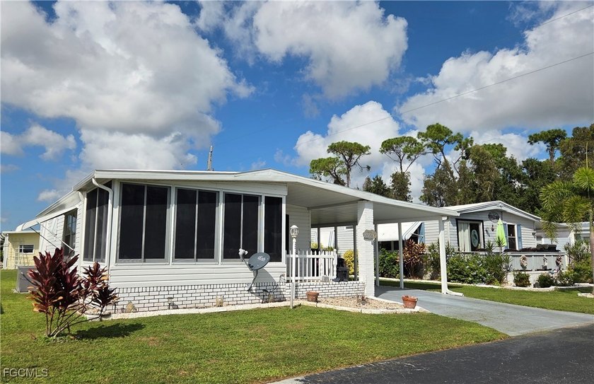 BEST VALUE in Lazy Days Village! PRICED to SELL, FURNISHED - photo 3