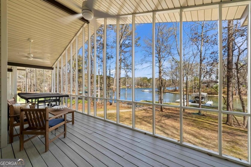 Wake up to peaceful water views and spend your days enjoying the - photo 5