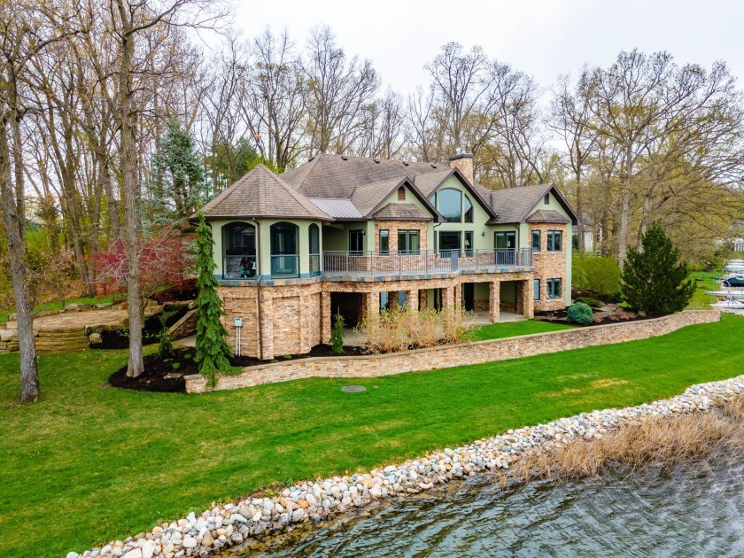 280 Lane 120 Lime Lake, Angola, IN 46703, 3765681