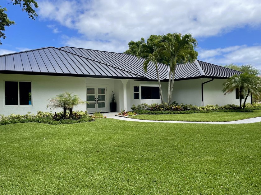 Welcome to this reimagined 4-bedroom, 3-bathroom, pool home in - photo 3