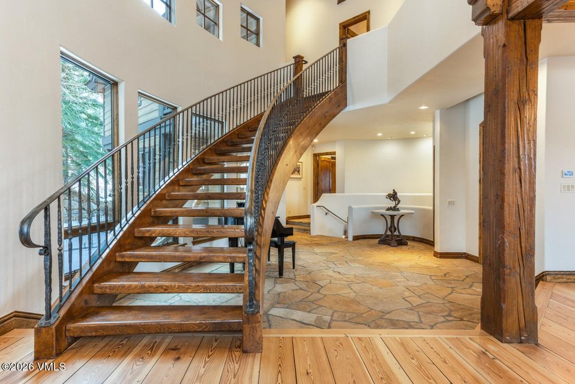 This meticulously maintained single-family residence blends - photo 5