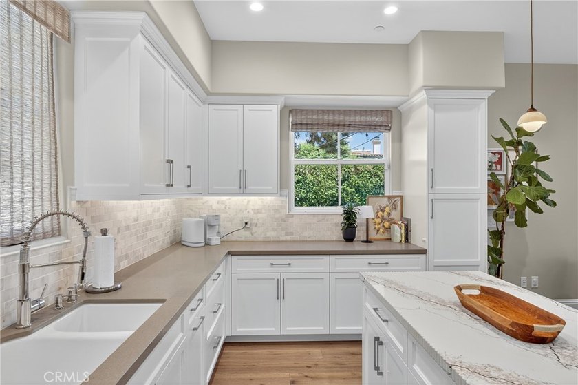 Designer-Perfect Townhome in the Heart of Walteria - Lives Like - photo 11