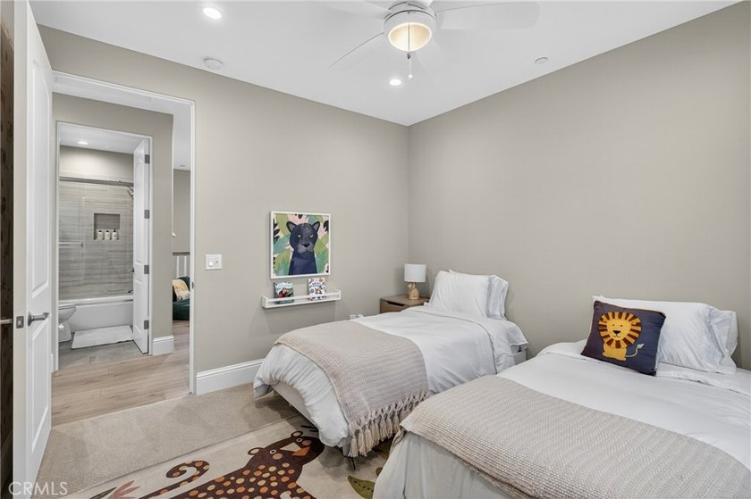 Designer-Perfect Townhome in the Heart of Walteria - Lives Like - photo 20