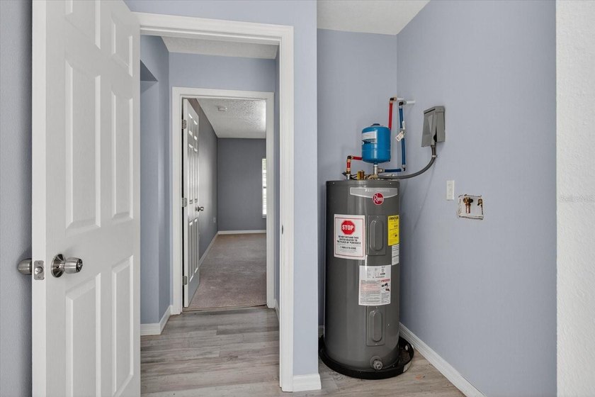 This Beautiful 2 Bedroom 2 Bath Dual Primary has an amazing - photo 30