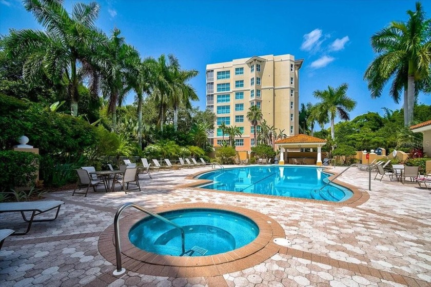 **GORGEOUS VIEW from this Move-In Ready, 5TH FLOOR, 3-BED / - photo 34