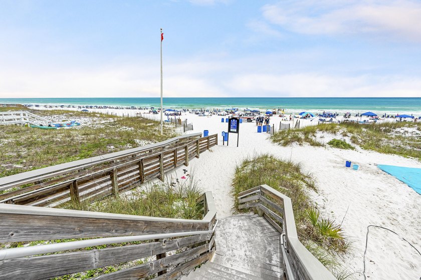 GULF VIEWS! Freshly painted and beautifully updated in 2026! - photo 44