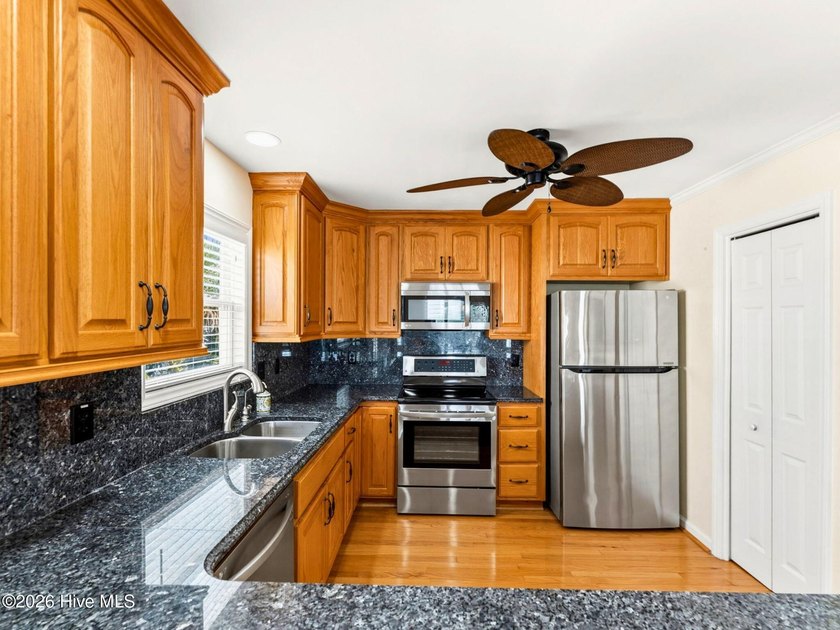 Feel the constant ocean breeze from this exceptional West End - photo 12