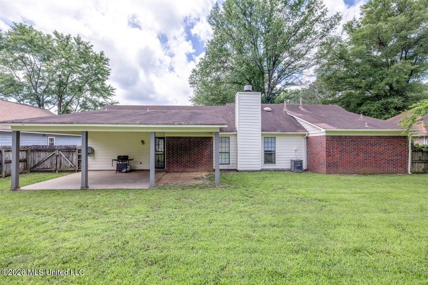 Come check it out! USDA LOAN ELIGIBLE! No City Taxes that makes - photo 19