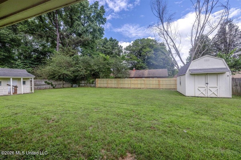Come check it out! USDA LOAN ELIGIBLE! No City Taxes that makes - photo 20