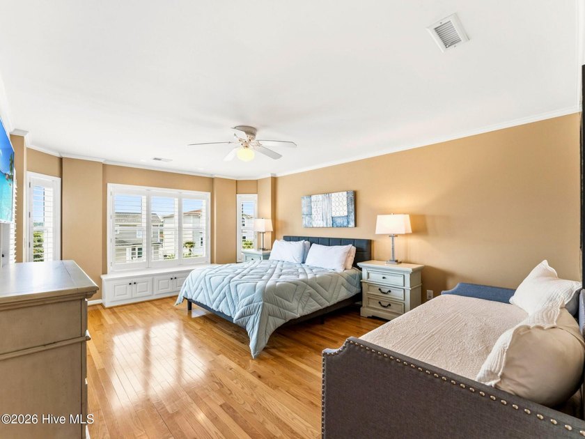 Feel the constant ocean breeze from this exceptional West End - photo 23