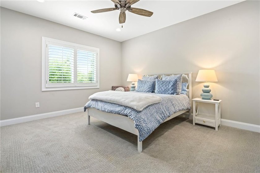 Experience refined golf course living in this stunning - photo 23
