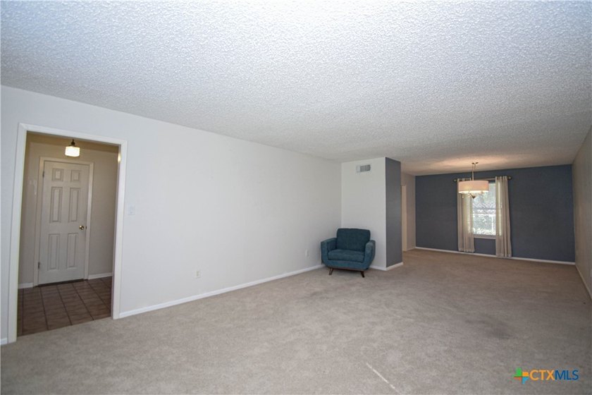 Searching for beautiful home with a country feel in the city of - photo 10