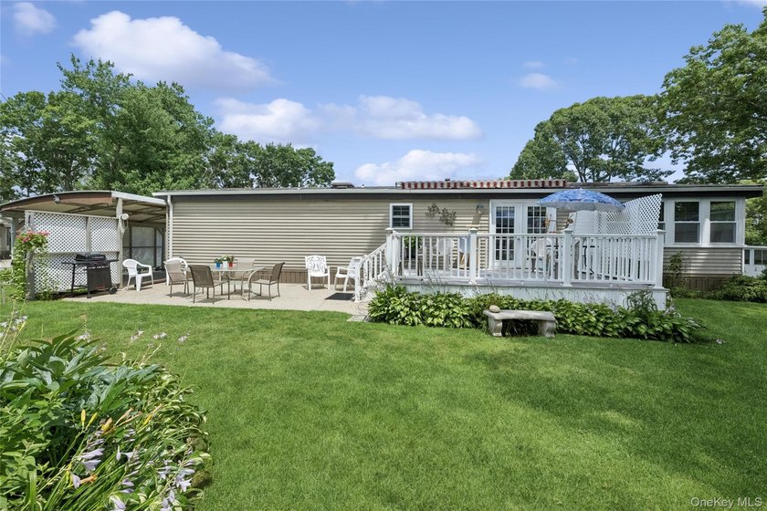 Welcome to a home that blends comfort, elegance, and timeless - photo 14