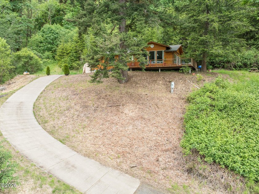 Tucked into the peaceful coastal foothills of Tidewater, this - photo 31