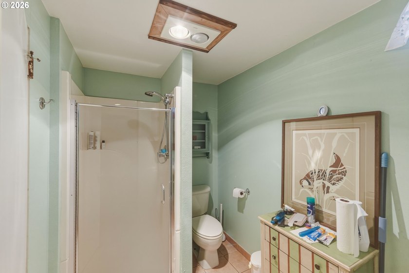Meticulously maintained Mingus Park home situated on a large - photo 27