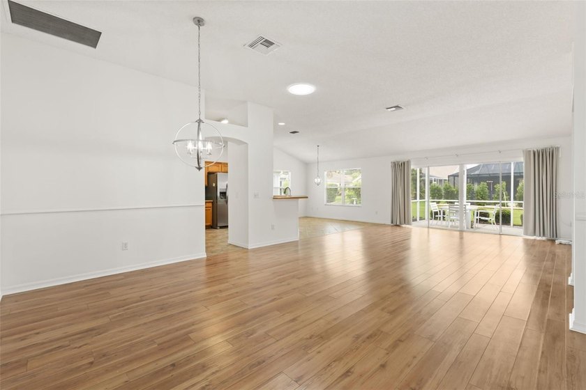 PAID BOND! Don't miss this beautifully maintained 3-bedroom - photo 6