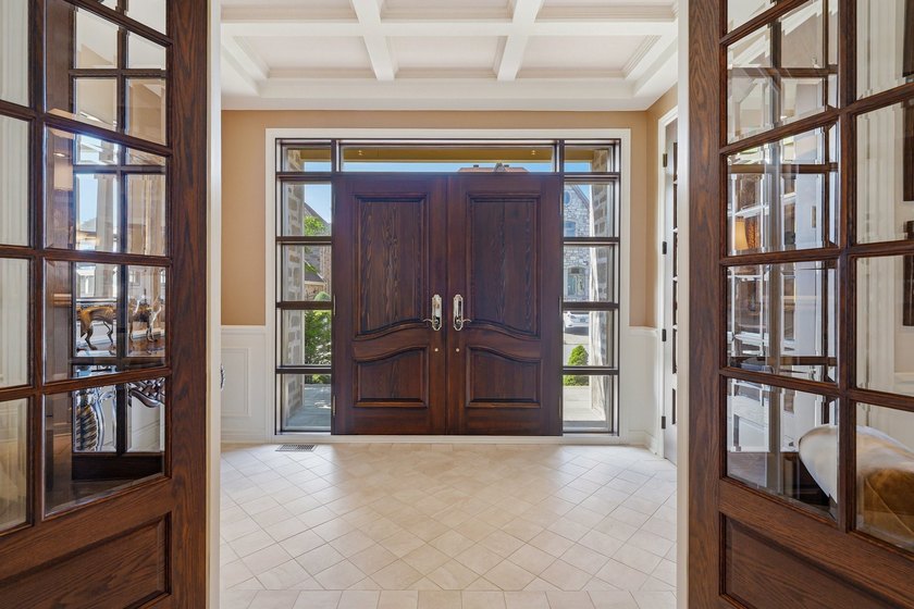 Open House this Sunday July 2nd from 2:00 to 4:00. Majestic - photo 6