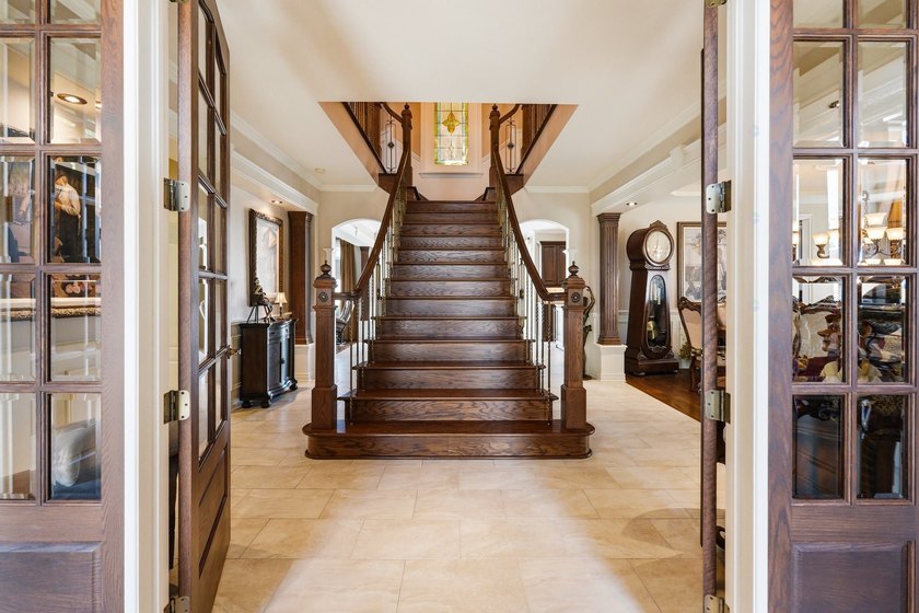 Open House this Sunday July 2nd from 2:00 to 4:00. Majestic - photo 7
