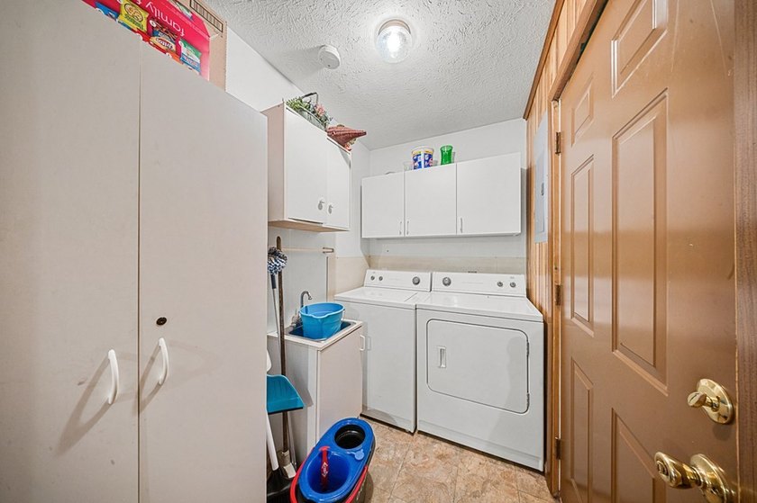 Escape to this charming 3-bedroom, 2-bath lake house nestled in - photo 7