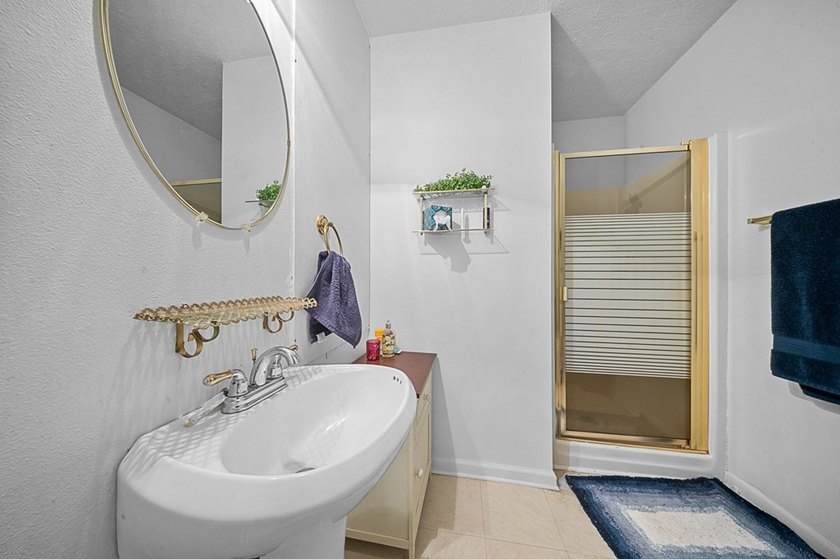 Escape to this charming 3-bedroom, 2-bath lake house nestled in - photo 10