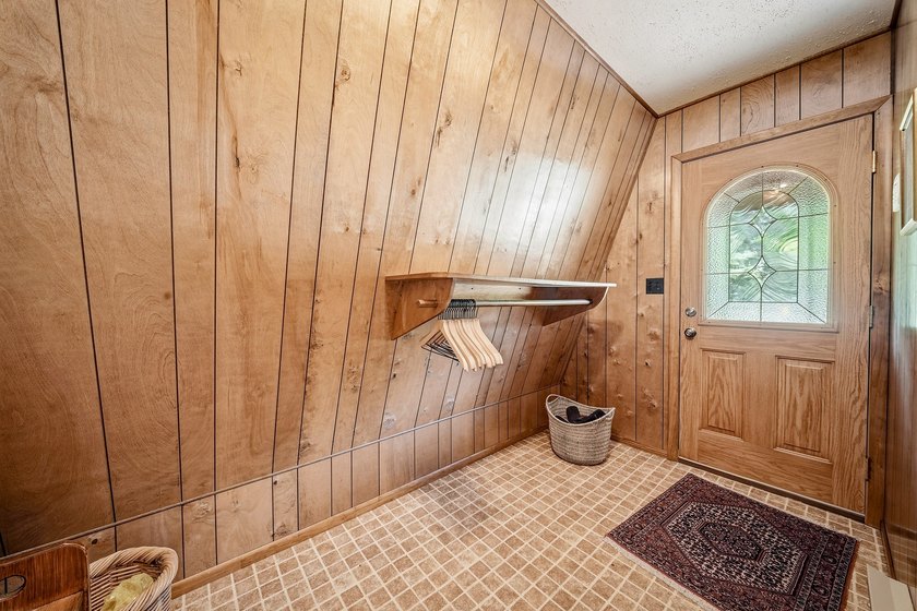 Welcome to lake life at its finest on beautiful Lake Eau Claire! - photo 20