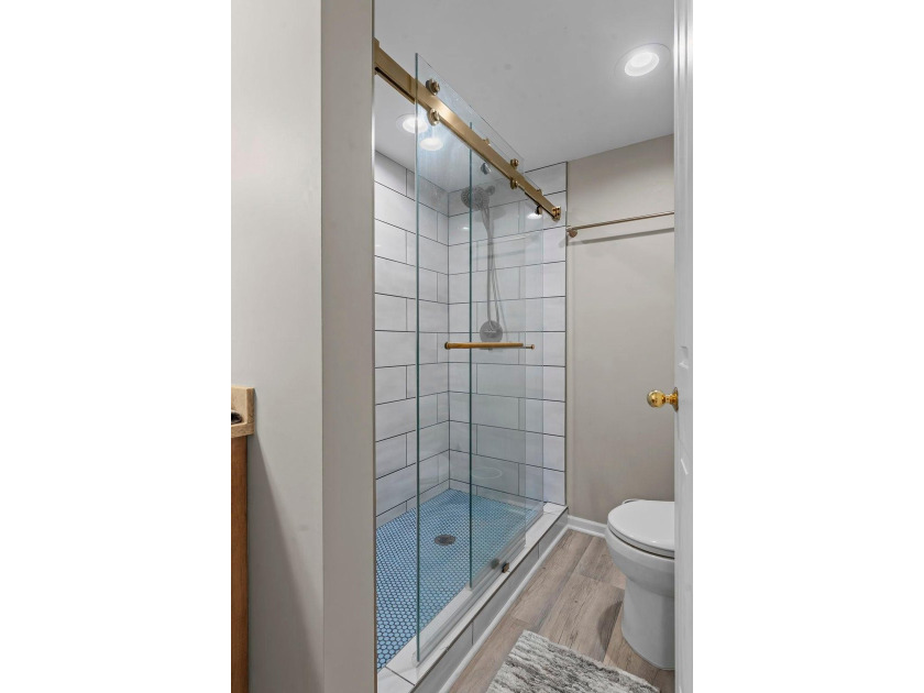 Experience maintenance-free living in this stunning, west-facing - photo 21