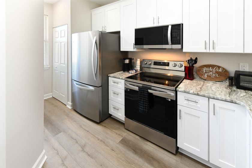 Located in the heart of Myrtle Beach's Carolina Forest area - photo 3