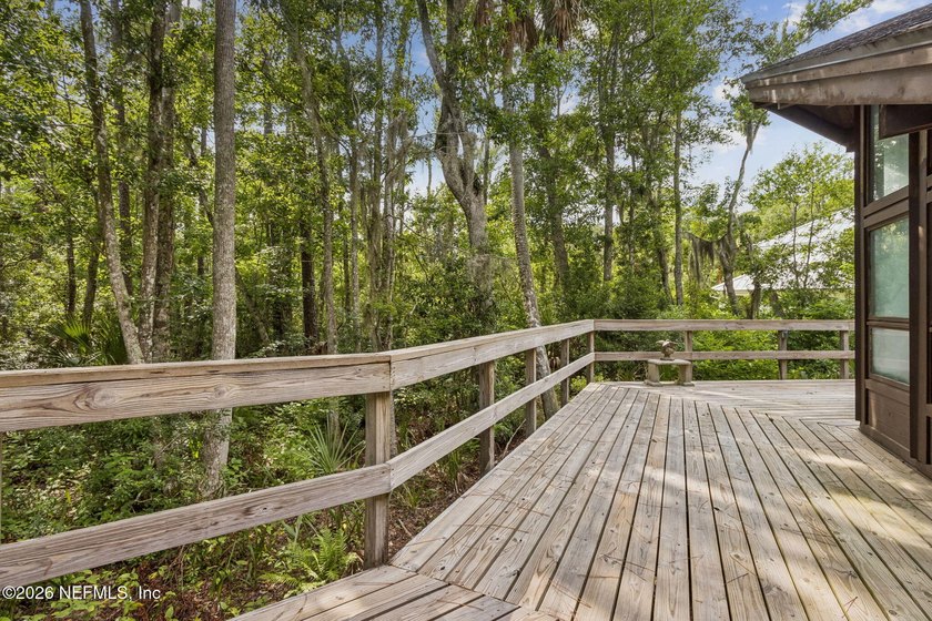 Old Florida at its finest! This home is located on a highly - photo 31