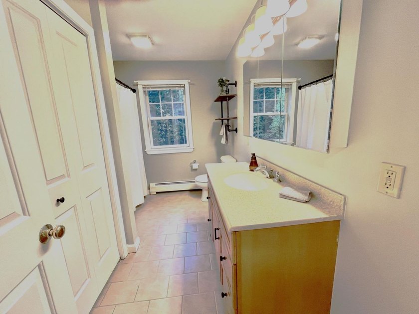 PRICE IMPROVEMENT on this lovely, single level home just 5+ - photo 24