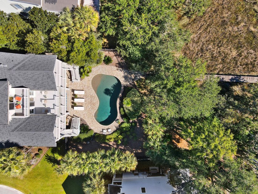 Experience the pinnacle of Lowcountry living at 1635 Bull Creek - photo 2