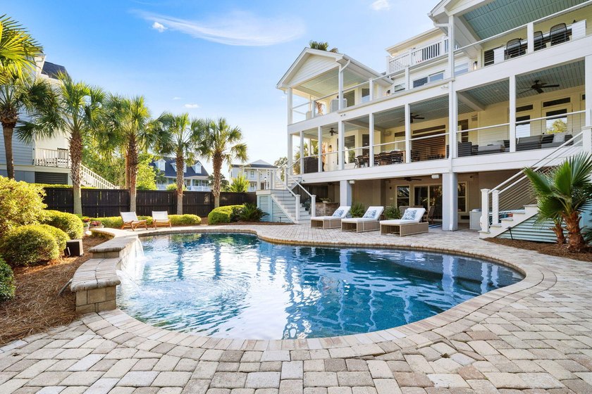 Experience the pinnacle of Lowcountry living at 1635 Bull Creek - photo 9