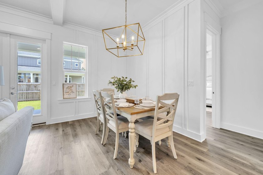 PRICE IMPROVEMENT! Exquisitely designed, 4 Bed, 3 1/2 half bath - photo 13