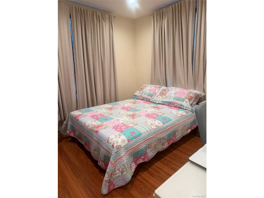 Discover the beauty and spaciousness of this stunning 2-bedroom - photo 10
