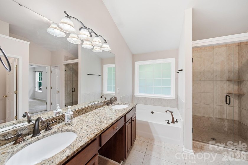 Welcome home to this beautifully maintained 4 bedroom, 2.5 - photo 25