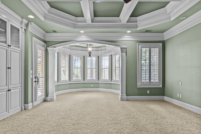 EXQUISITE CASTLE-LIKE ESTATE WITH SUNNING GOLF COURSE VIEWS ! - photo 26