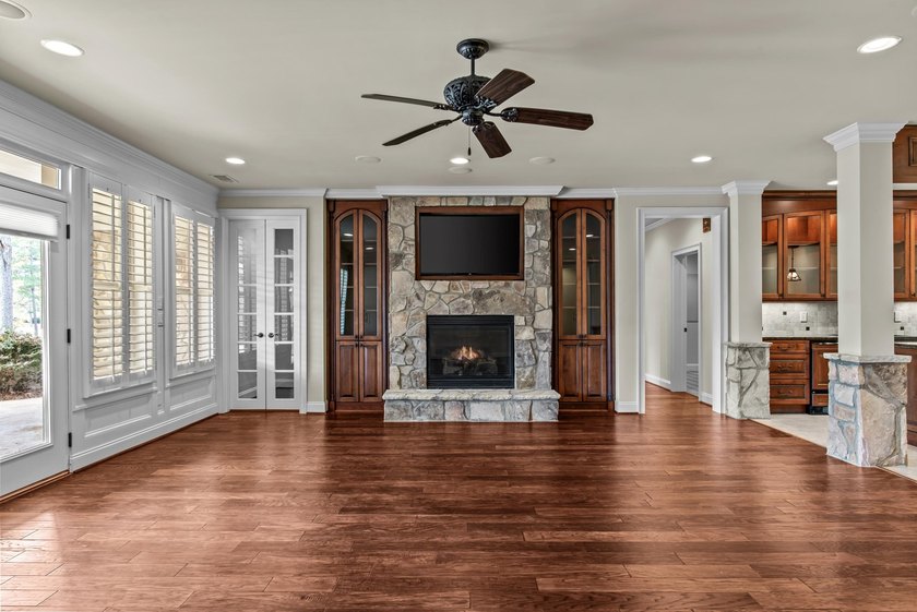 EXQUISITE CASTLE-LIKE ESTATE WITH SUNNING GOLF COURSE VIEWS ! - photo 41