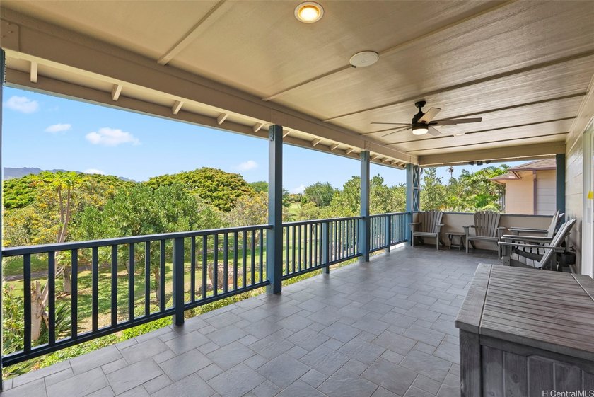 This spacious 4-bed, 3-full-bath home offers thoughtfully - photo 3