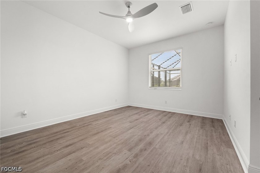 Welcome to 15880 Elina Sky Dr - a better-than-new 2024-built - photo 14