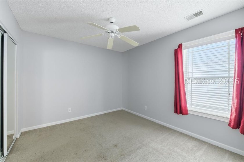 Here is your opportunity to own a 4-bedroom home with a fenced - photo 25