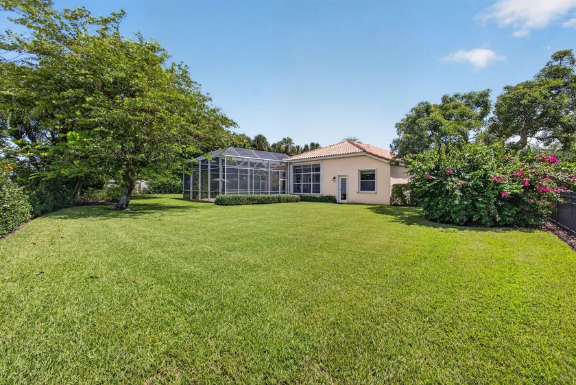 Welcome to this thoughtfully designed four-bedroom, three-bath - photo 45