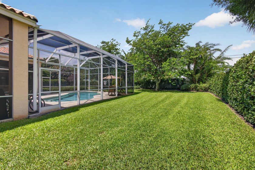 Welcome to this thoughtfully designed four-bedroom, three-bath - photo 46