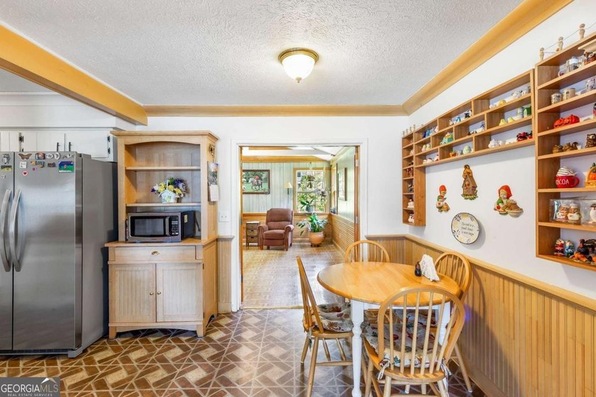 Opportunity awaits in highly desirable West Cobb with no HOA! - photo 11