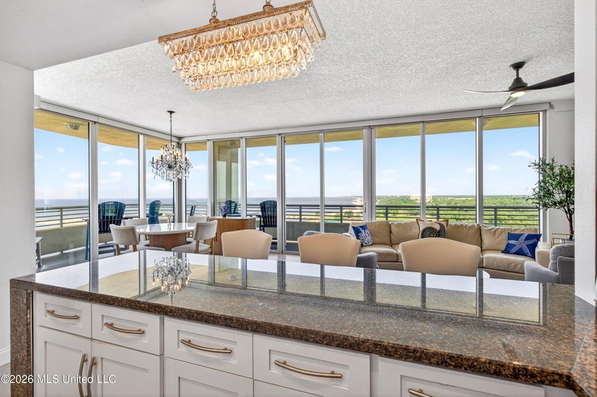 Experience spectacular Gulf views from this 10th-floor corner - photo 12
