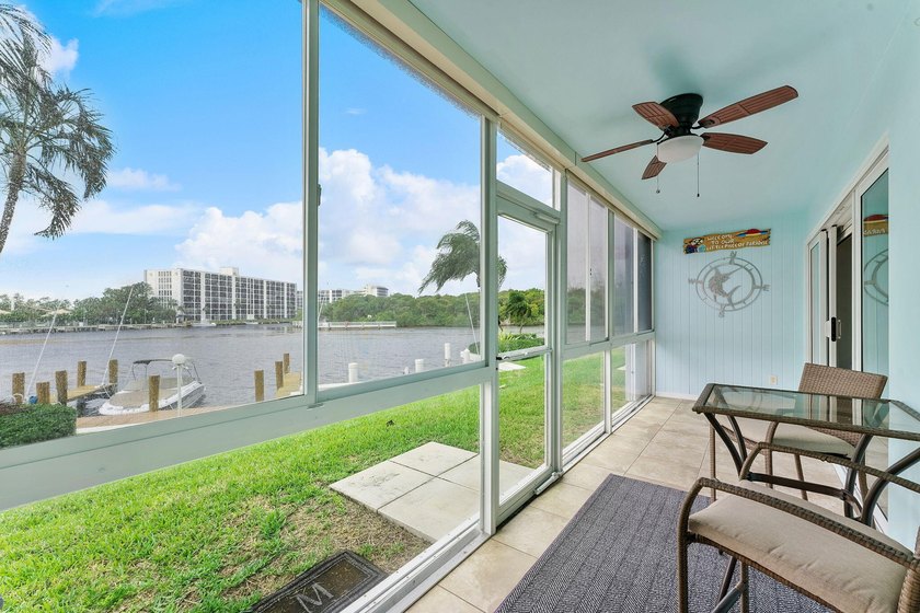 Live the South Florida lifestyle in this beautifully updated 2 - photo 6