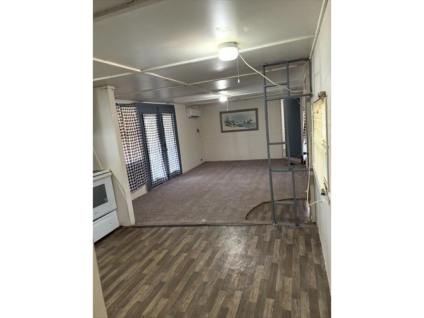 Investors take a look! This income producing property is - photo 8