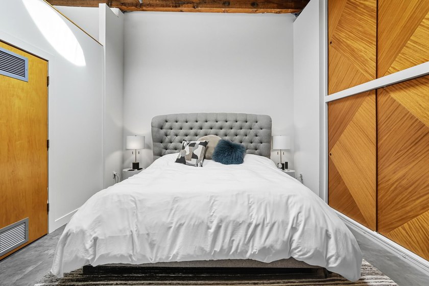 Originally built in 1900, this Historical North Loop Loft - photo 30