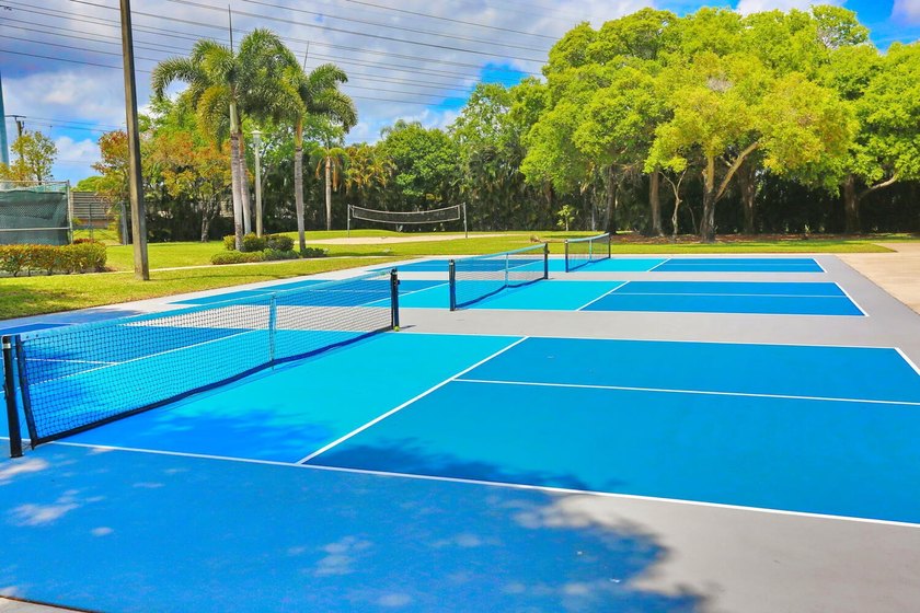 Discover an excellent value opportunity in a desirable Location - photo 32